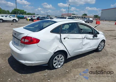 2013 Ford Fiesta Se из США, поврежденный, VIN 3FADP4BJ6DM223596